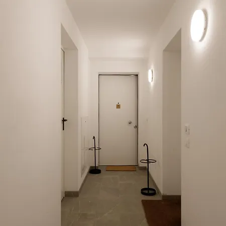 Apartment Petrarca Design Loft A Triest